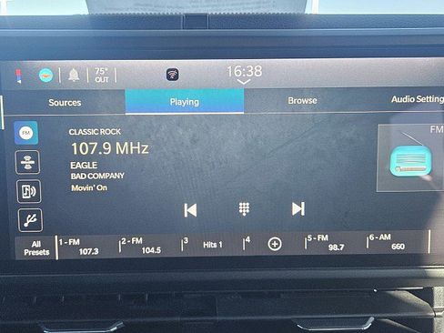 Used 2024 Jeep Wrangler Sport image 12