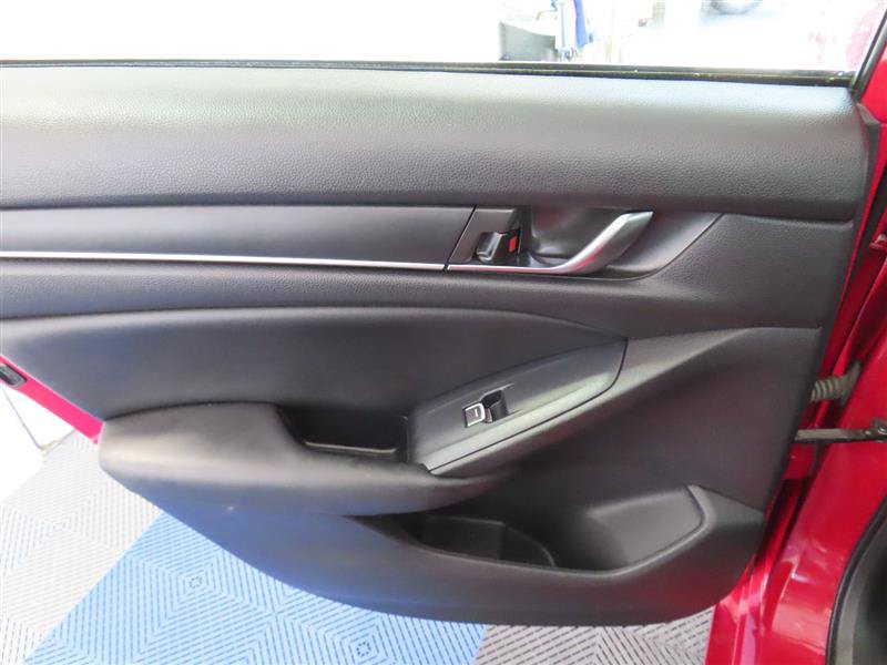 Used 2022 Honda Accord Sport image 29