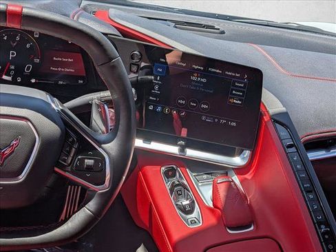 Used 2021 Chevrolet Corvette Stingray Preferred Cpe w/ Z51 Performance Package RWD image 11