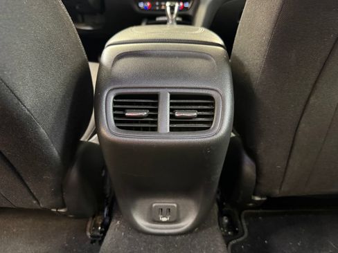 Used 2020 Buick Regal Preferred w/ Sights and Sounds Package FWD image 20