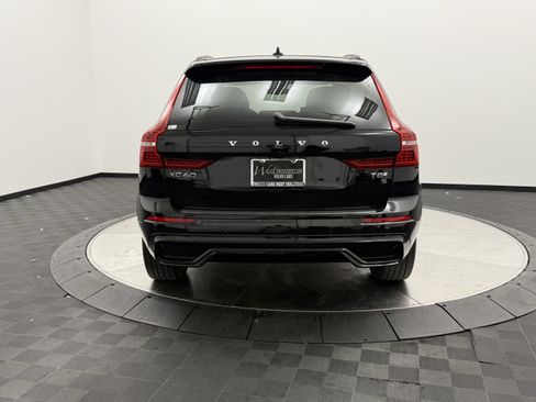 Used 2025 Volvo XC60 T8 Core w/ Protection Package Premier AWD/4WD image 6