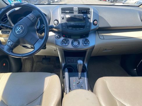 Used 2010 Toyota RAV4 Limited AWD/4WD image 6