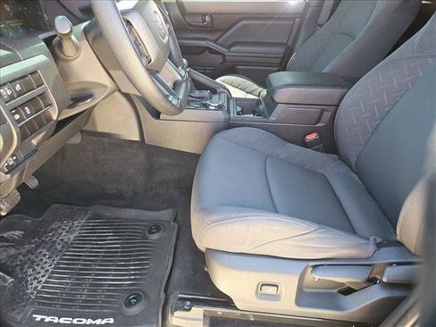 Used 2024 Toyota Tacoma SR AWD/4WD image 16