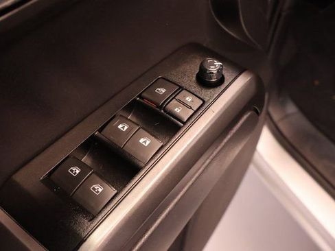 Certified 2023 Toyota Tacoma TRD Off-Road w/ Black Out Package (TMS) image 11