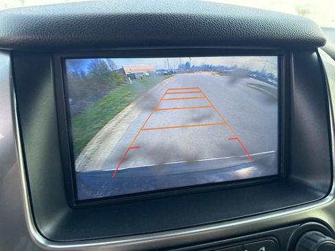 Used 2016 Chevrolet Tahoe LT w/ Luxury Package image 8