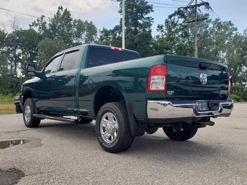 Used 2024 RAM 2500 Tradesman w/ Chrome Appearance Group AWD/4WD image 6