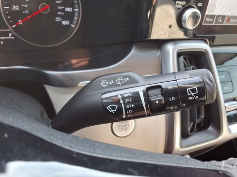 Used 2023 Kia Sorento S w/ Panoramic Sunroof Package FWD image 24