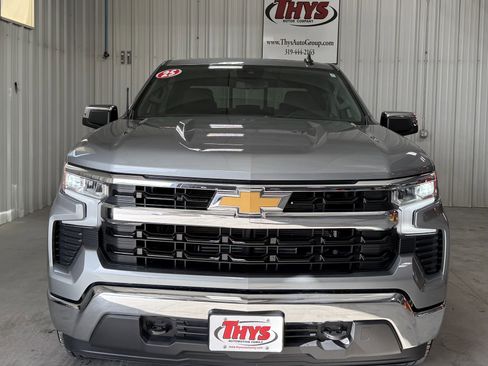 Used 2025 Chevrolet Silverado 1500 LT w/ Leather Package image 14