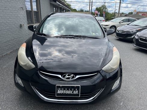 Used 2013 Hyundai Elantra GLS w/ Preferred Pkg FWD image 2