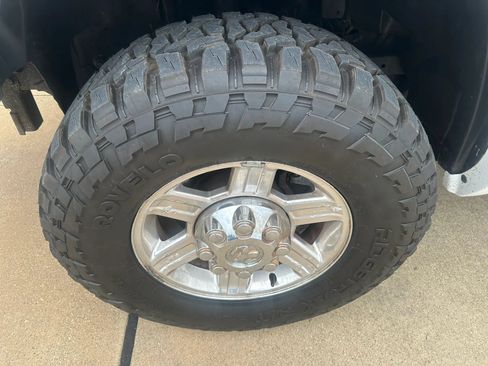 Used 2012 RAM 2500 Longhorn AWD/4WD image 3