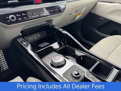 New 2026 Kia Sorento SX Prestige AWD/4WD image 16
