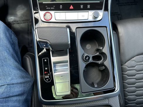 Used 2021 Audi RS Q8 AWD/4WD image 20