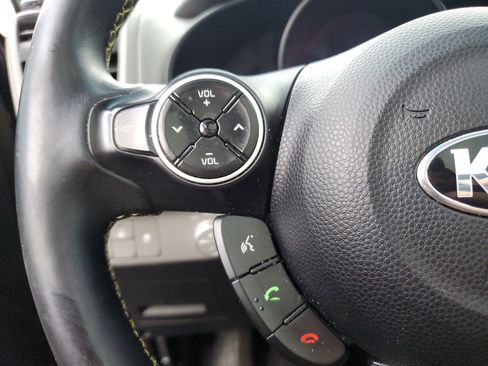 Used 2016 Kia Soul + w/ Primo Package image 14