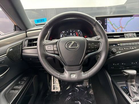 Used 2019 Lexus ES 350 F Sport w/ Accessory Package 2 image 8