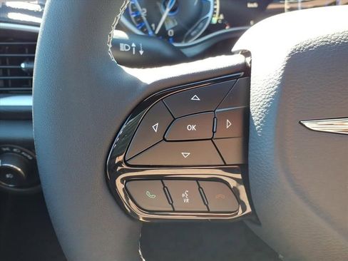 New 2026 Chrysler Pacifica Select image 22