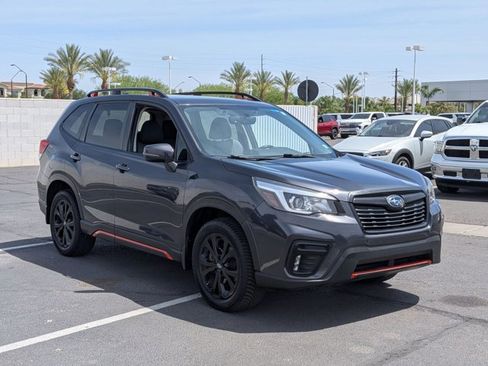Used 2019 Subaru Forester Sport image 3