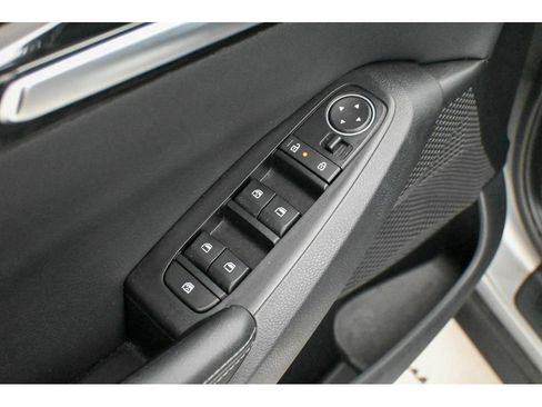 Used 2024 Kia Seltos EX image 29