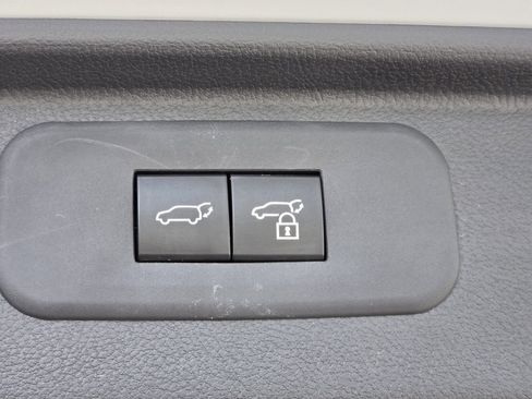 Certified 2024 Toyota Grand Highlander XLE image 32