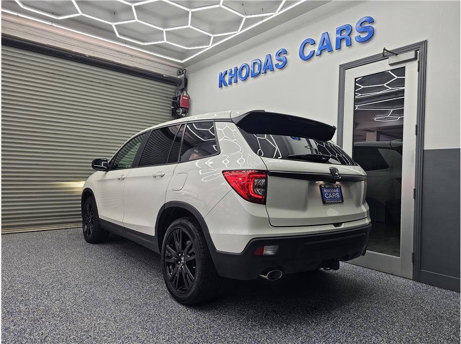 Used 2019 Honda Passport Sport image 3