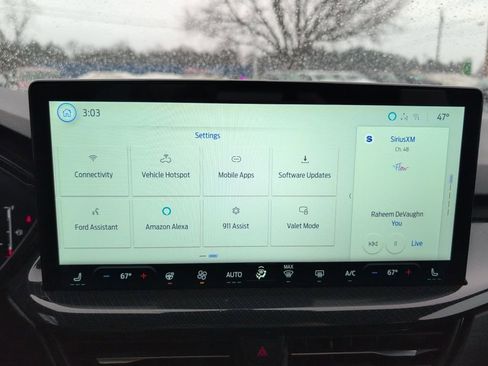 Used 2025 Ford Escape ST-Line w/ Tech Pack #1 image 34