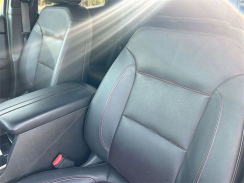 Used 2020 Chevrolet Blazer RS image 15