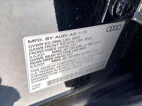 Used 2026 Audi Q7 3.0T Premium Plus AWD/4WD image 34