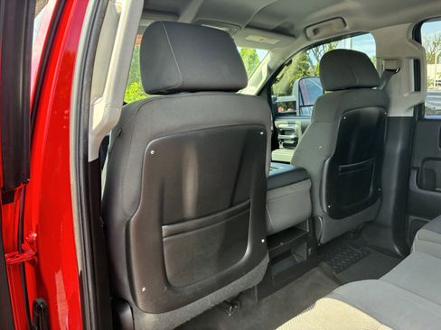 Used 2015 Chevrolet Silverado 2500 LT RWD image 16