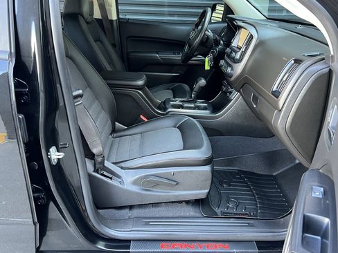 Used 2021 GMC Canyon AT4 w/ Driver Alert Package AWD/4WD image 21