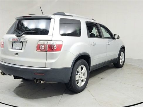Used 2011 GMC Acadia SLE image 5