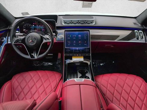 New 2026 Mercedes-Benz S 580 4MATIC Sedan image 16