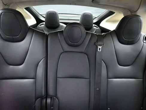 Used 2018 Tesla Model X 100D AWD/4WD image 16