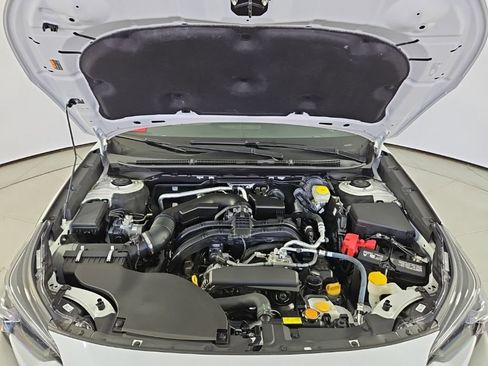 Certified 2025 Subaru Outback Premium AWD/4WD image 6
