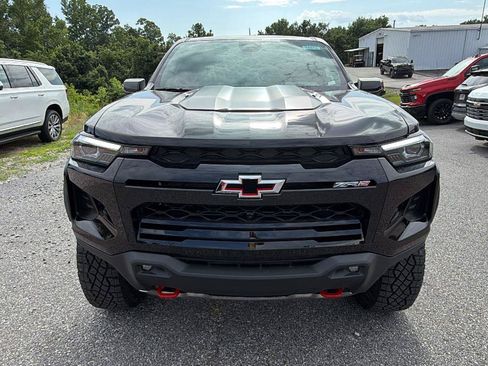 New 2026 Chevrolet Colorado ZR2 w/ Technology Package AWD/4WD image 2