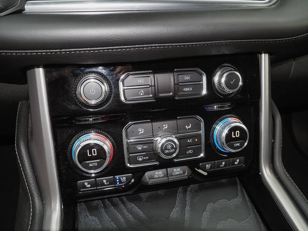 Used 2022 GMC Yukon Denali AWD/4WD image 15
