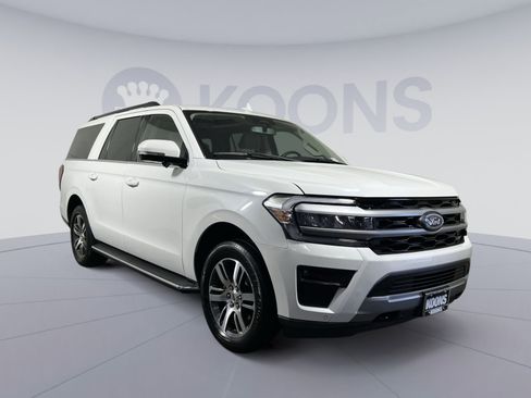 Used 2022 Ford Expedition Max XLT image 10
