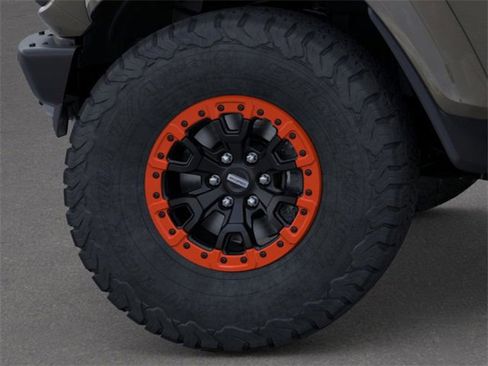 New 2025 Ford Bronco Raptor image 21