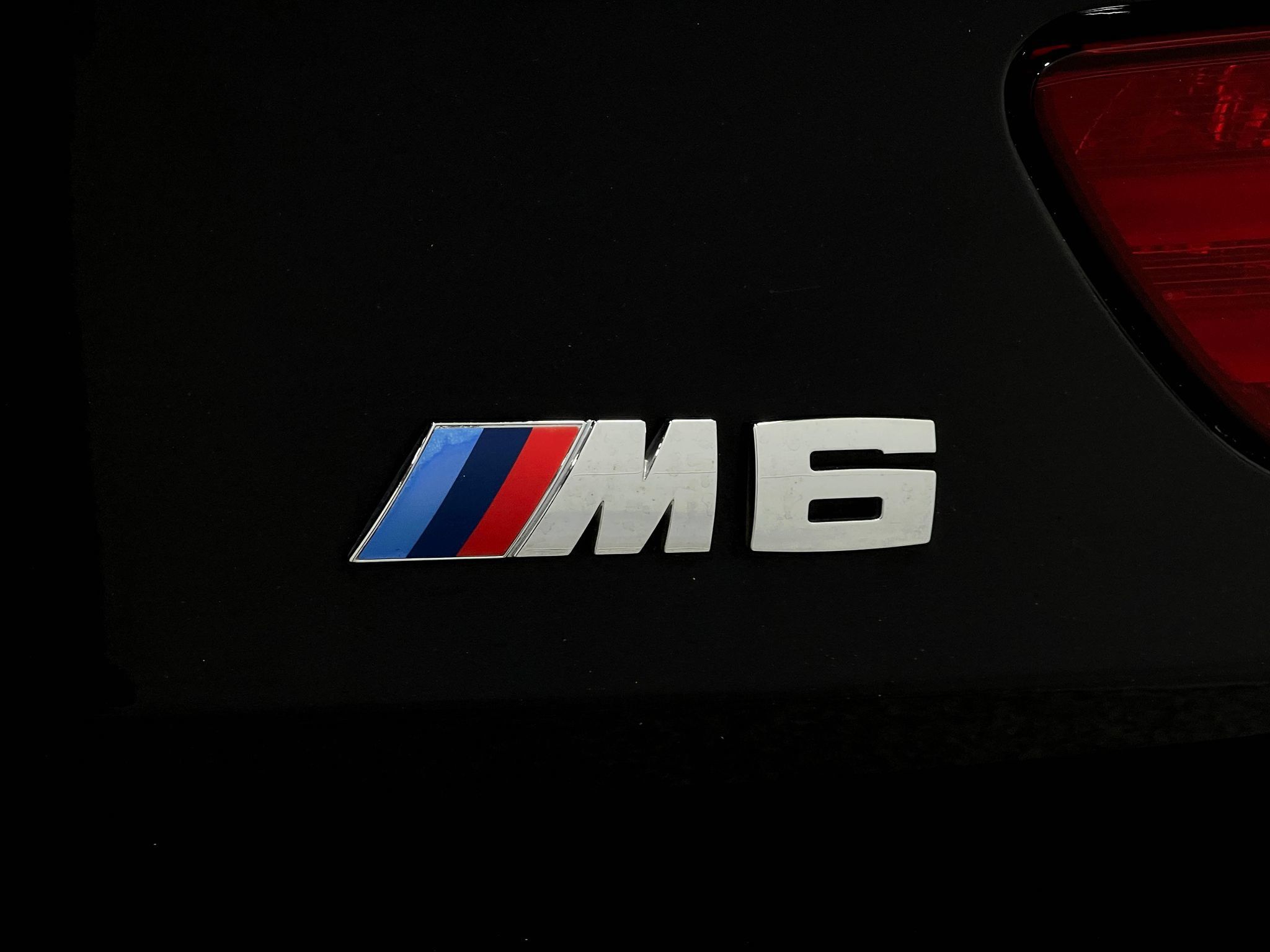 Used 2015 BMW M6 Convertible RWD image 38