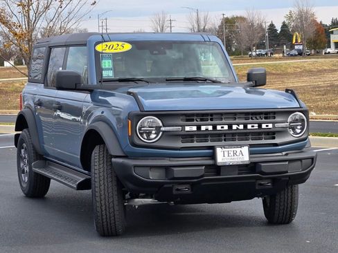 New 2025 Ford Bronco Big Bend AWD/4WD image 3