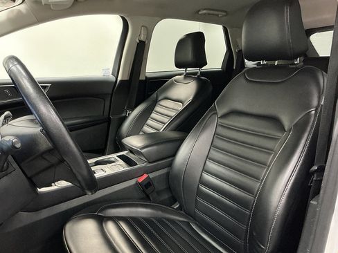 Used 2024 Ford Edge SEL w/ Convenience Package AWD/4WD image 9