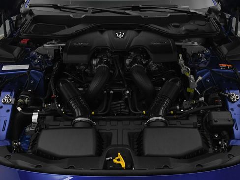 Used 2024 Maserati GranTurismo Modena AWD/4WD image 33