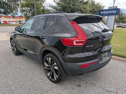 Used 2023 Volvo XC40 B5 Ultimate w/ Climate Package