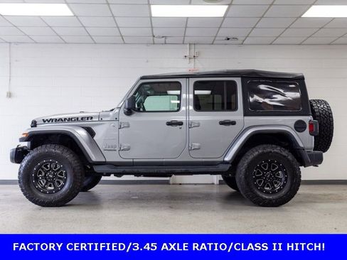 Used 2020 Jeep Wrangler Unlimited Sahara image 3