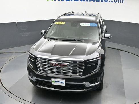 Used 2024 GMC Acadia Denali AWD/4WD image 30