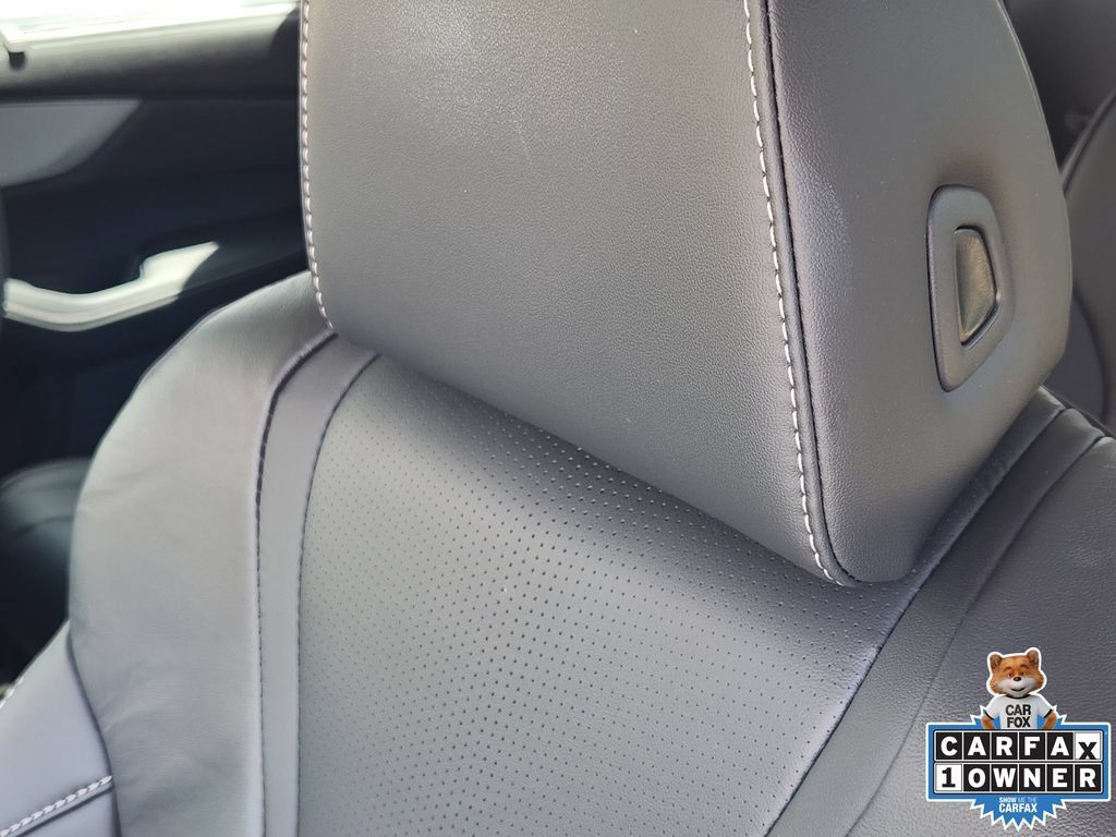 Certified 2026 Acura MDX w/ Technology Package FWD image 15