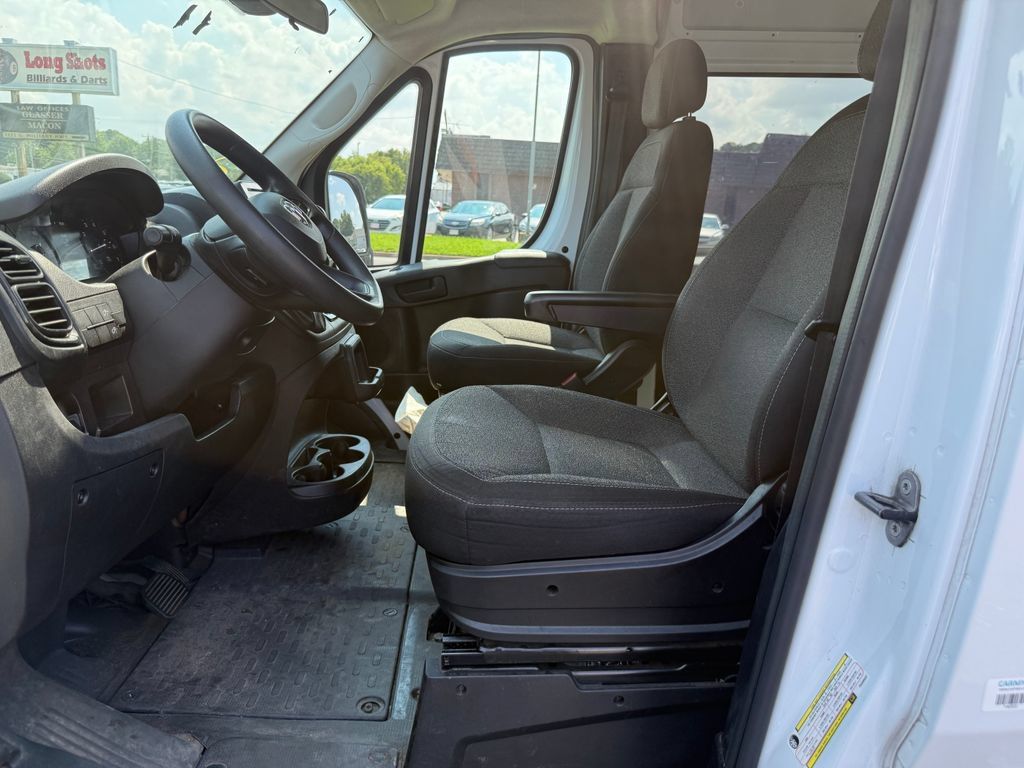 Used 2023 RAM ProMaster 2500 w/ Interior LED Lighting Group FWD image 8