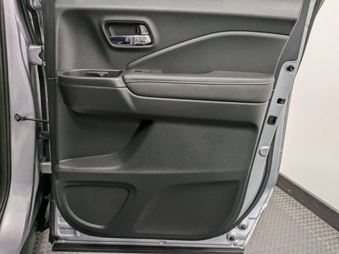 Certified 2023 Honda Ridgeline RTL image 25