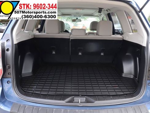 Used 2014 Subaru Forester 2.5i Premium w/ All-Weather Package AWD/4WD image 15