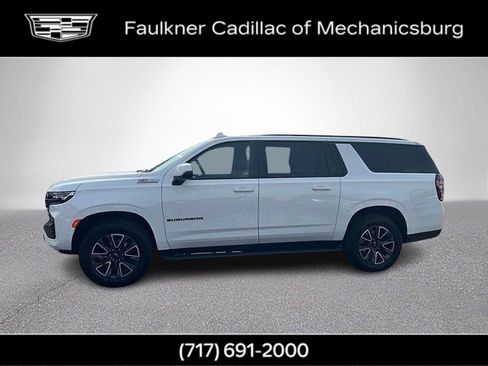 Used 2023 Chevrolet Suburban Z71 w/ Luxury Package AWD/4WD image 10