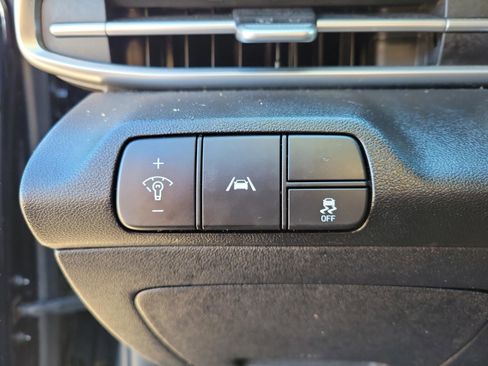 Certified 2023 Hyundai Elantra SEL w/ Convenience Package image 15