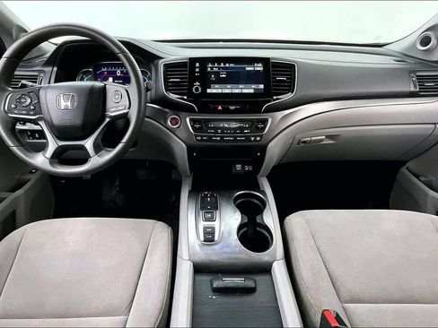 Used 2021 Honda Pilot EX image 19